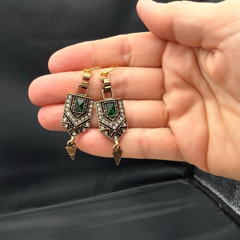 Art Deco Style Earrings Faux Emerald White Rhinestone Accents Gold‎ Tone Dangles - Picture 4 of 5